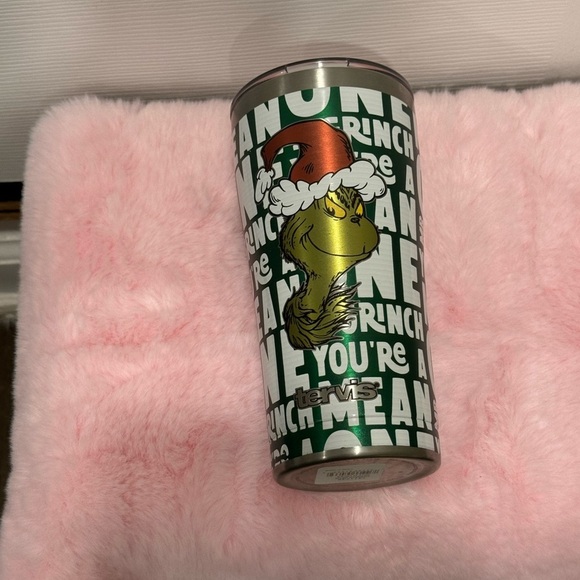 NEW Tervis Tumbler Grinch Getting Grinchy With It 200z Stainless Dr Seuss Xmas - Picture 4 of 9